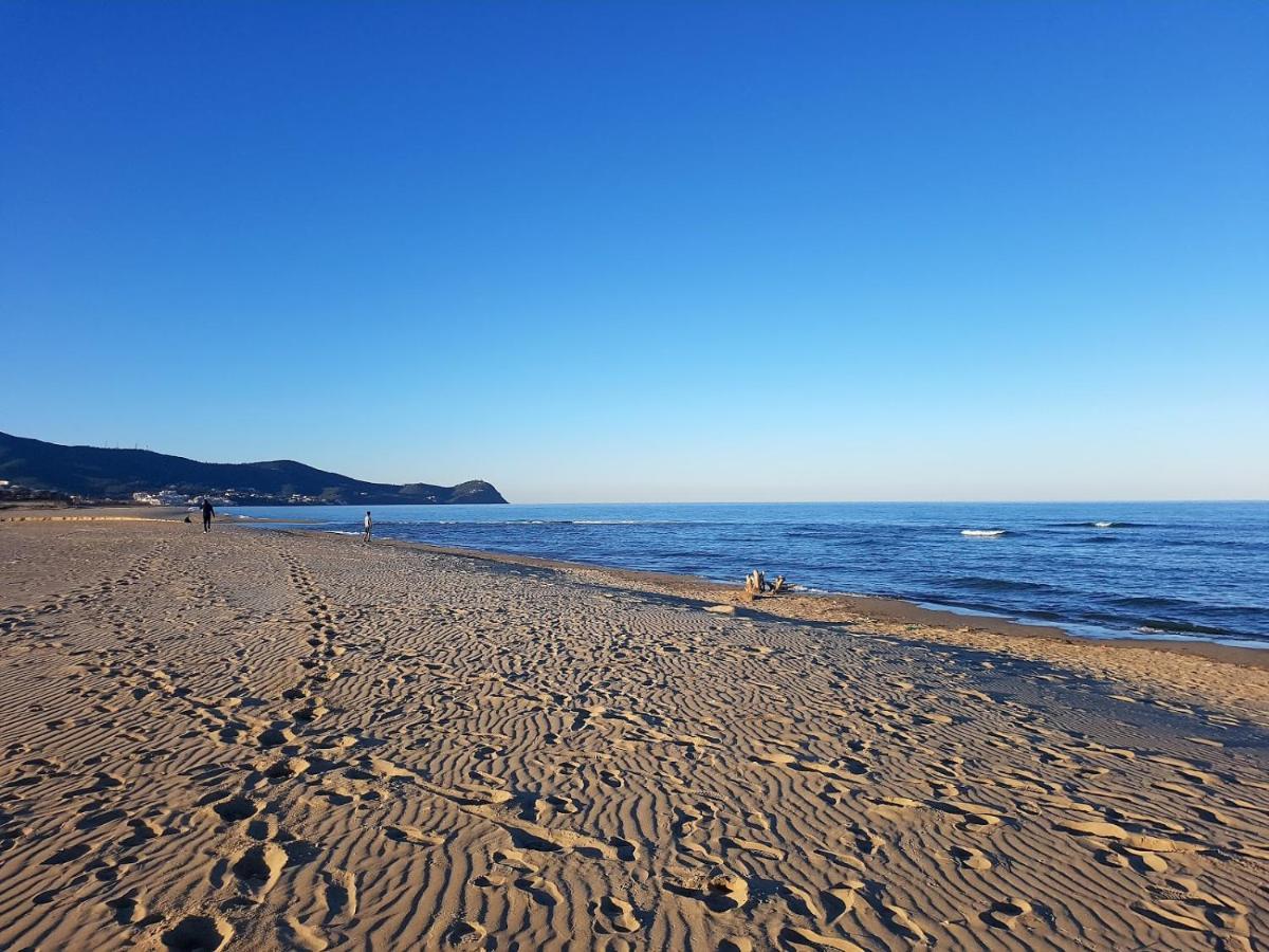 Piso Centrico Y A Pie De Playa. Apartment มาร์ทิล ภายนอก รูปภาพ